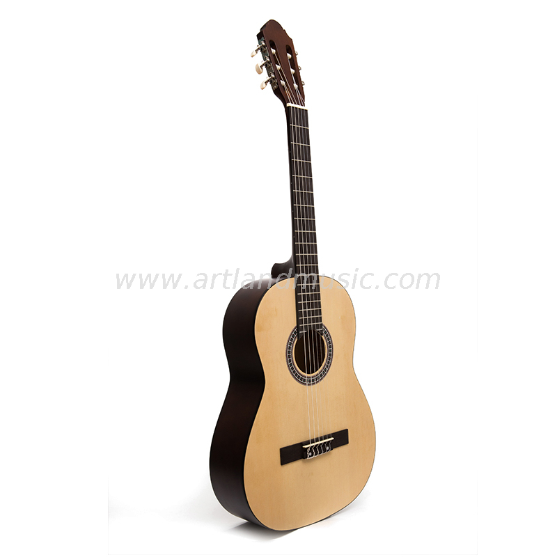 Spruce Top Natural Color Classic Guitar (CG965)